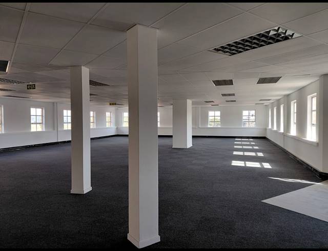 370M² OFFICE TO LET IN FOURWAYS